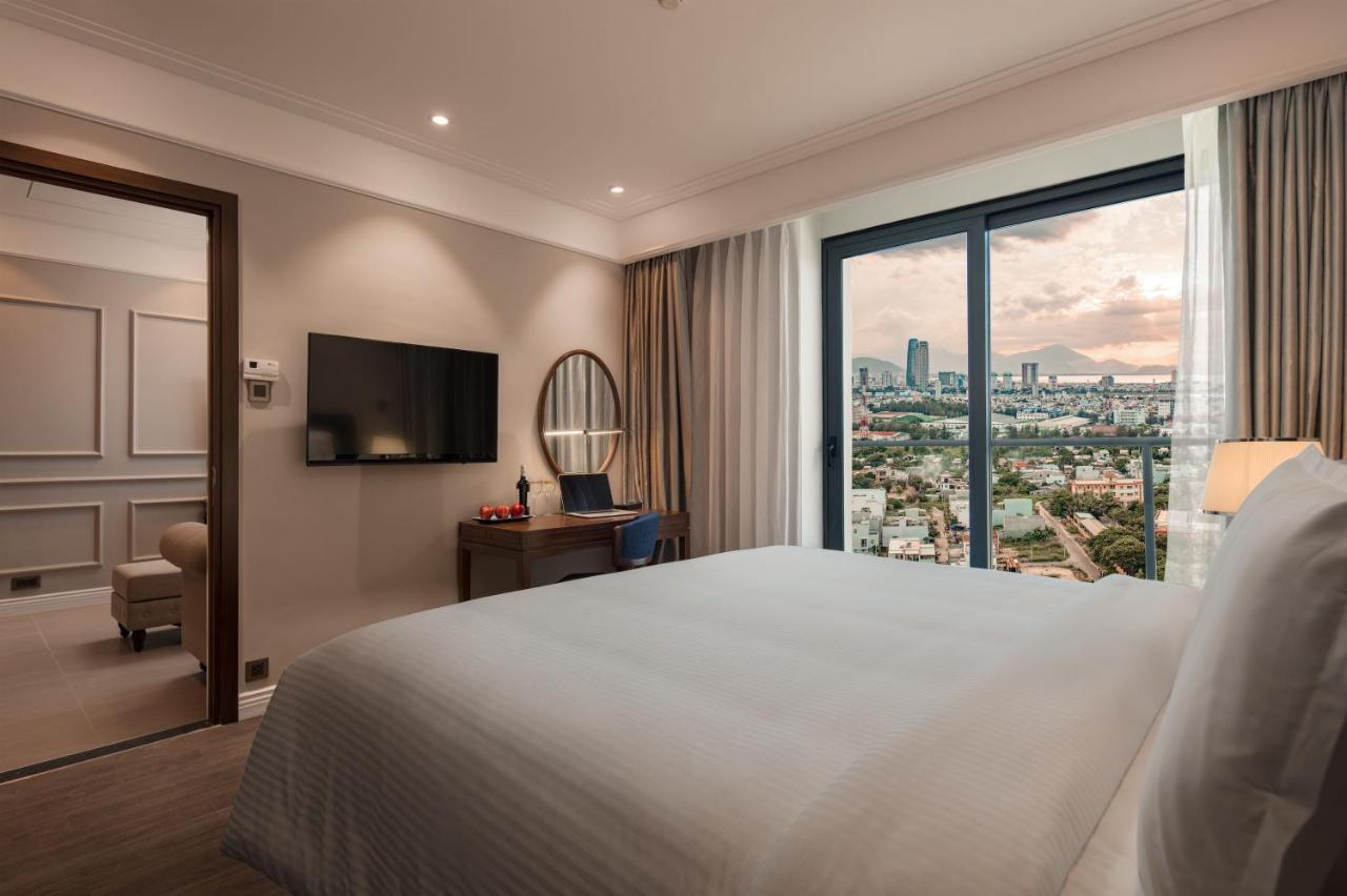 Luxury Beach Condo 5-Star, Rooftop Pool Дананг Экстерьер фото