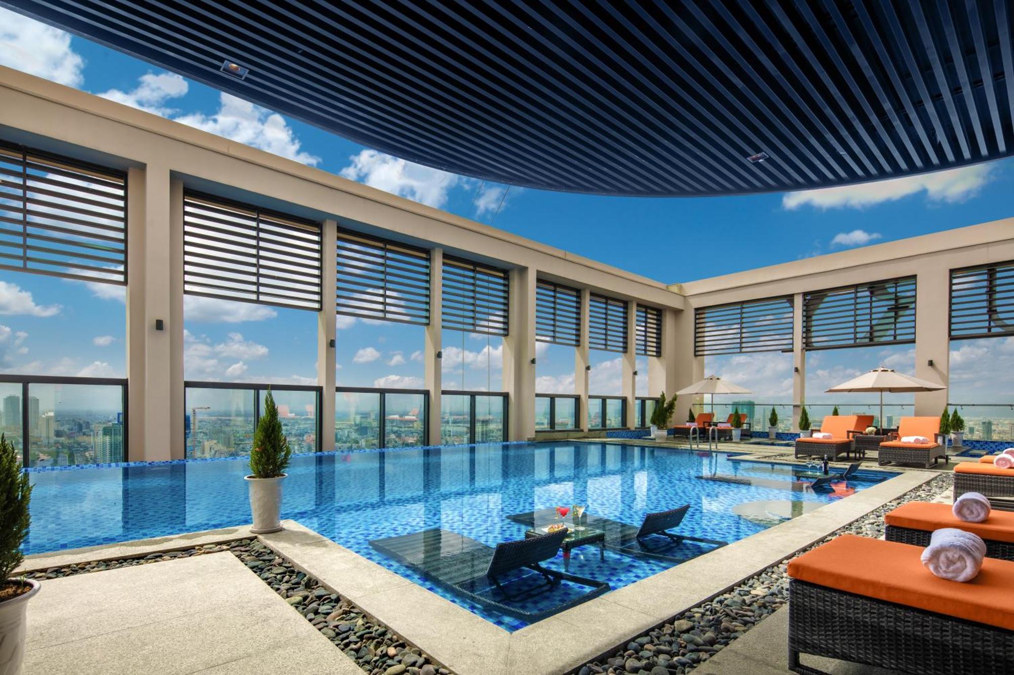 Luxury Beach Condo 5-Star, Rooftop Pool Дананг Экстерьер фото