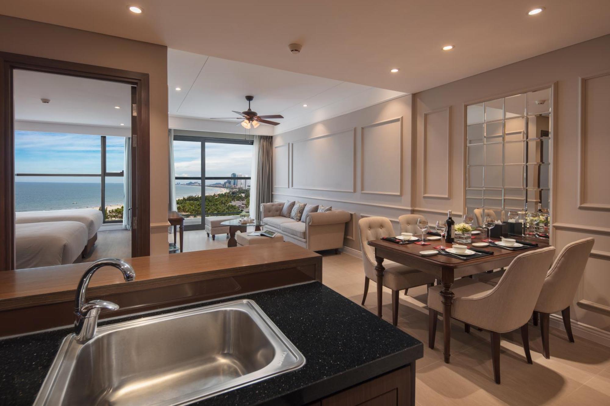 Luxury Beach Condo 5-Star, Rooftop Pool Дананг Экстерьер фото